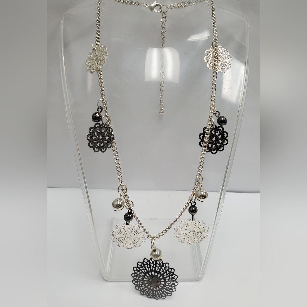 Filigree Disc 16 On Bi Colored Silvertone Necklace
